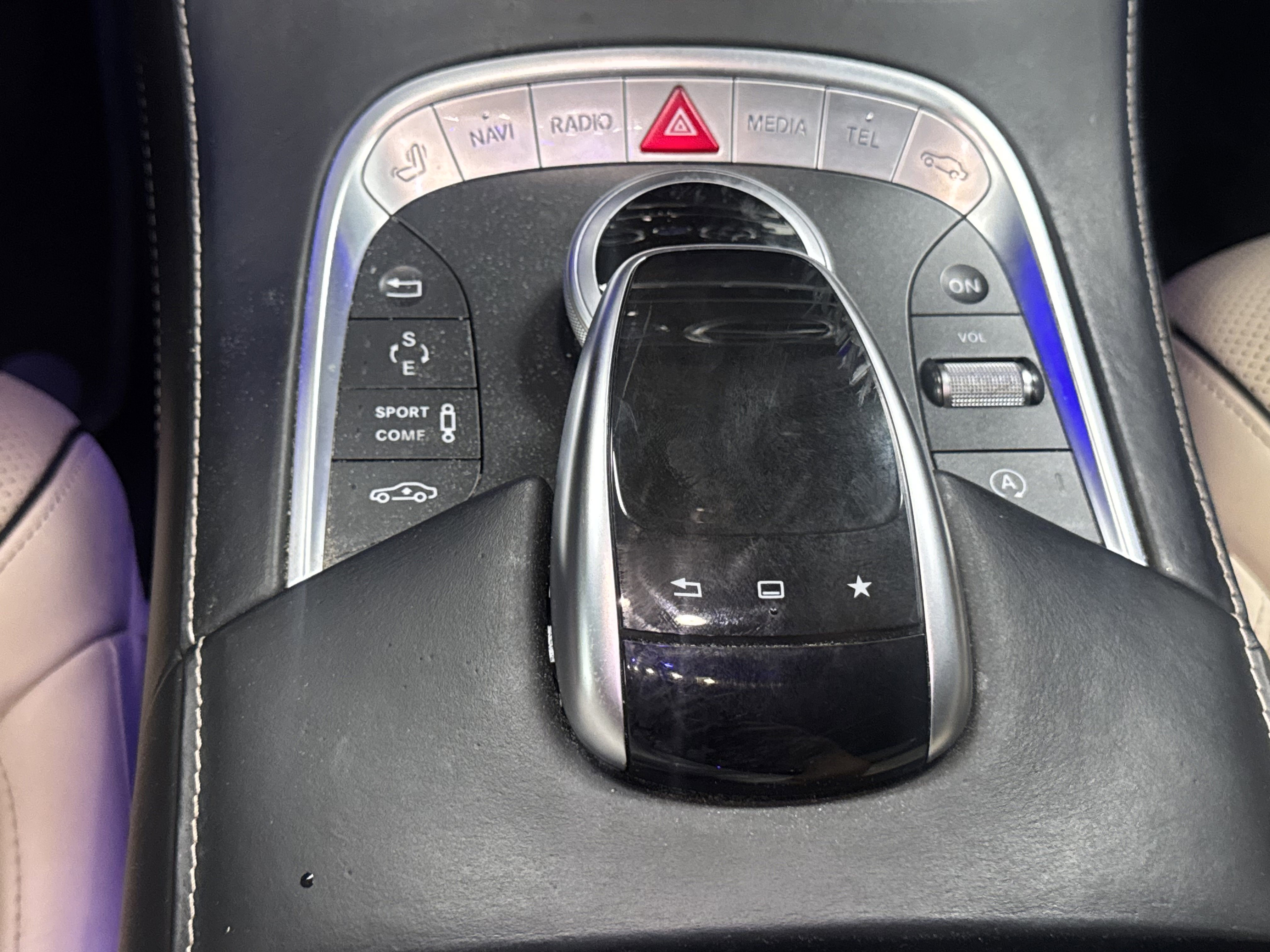 Used 2015 Mercedes-Benz S 550 Sedan w/ Sport Package w/ Sport Package image 15