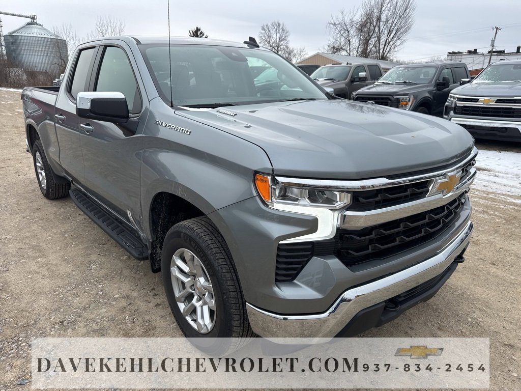 Used 2025 Chevrolet Silverado 1500 LT image 8