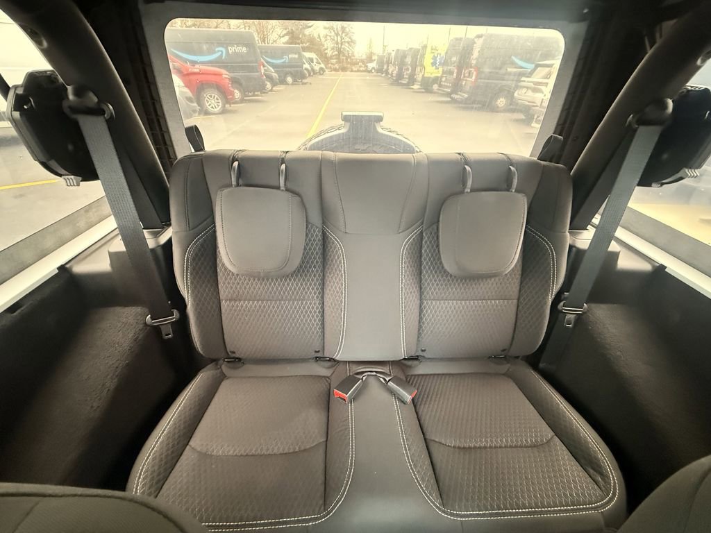 Used 2021 Jeep Wrangler Sport image 25