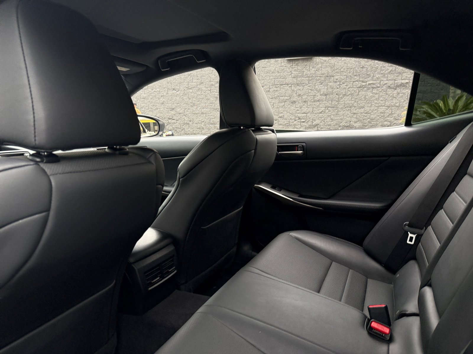 Used 2019 Lexus IS 300 image 16