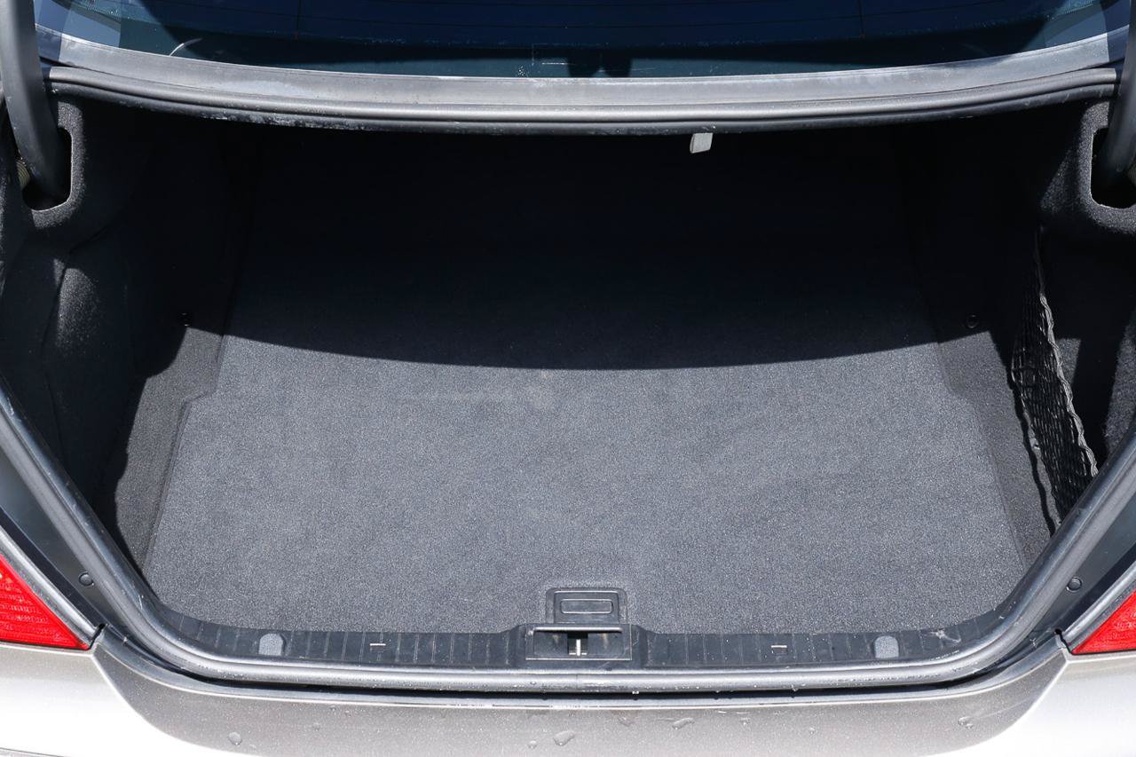 Used 2009 Mercedes-Benz E 350 Sedan w/ Premium 1 Pkg image 22