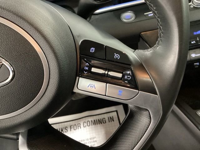 Used 2023 Hyundai Elantra Limited w/ Cargo Package image 13