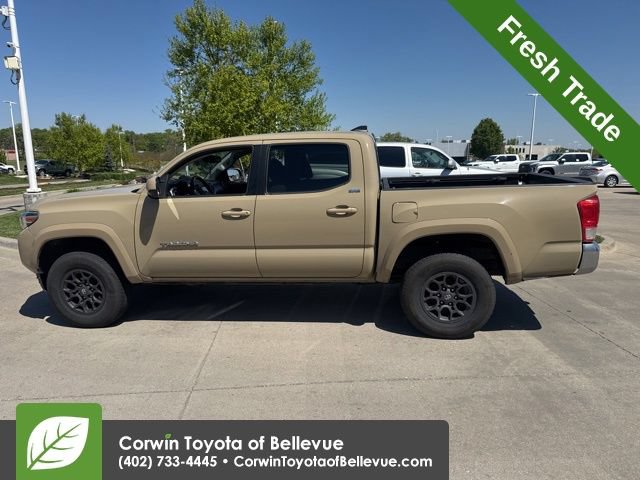 Used 2017 Toyota Tacoma SR5 w/ Tow Package AWD/4WD image 7