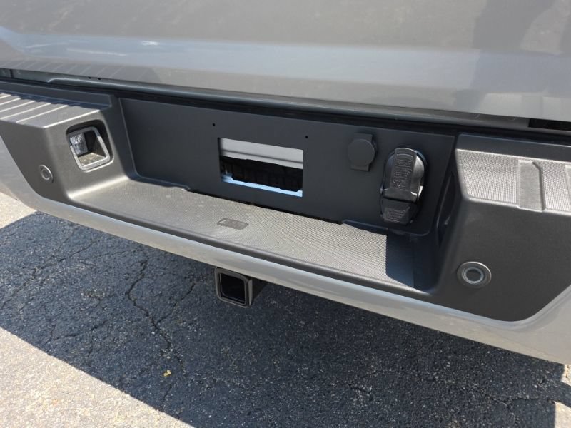 New 2026 Ford F150 XLT w/ Equipment Group 302A MID AWD/4WD image 13