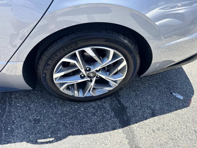 Certified 2023 Hyundai Sonata SEL w/ Cargo Package FWD image 11