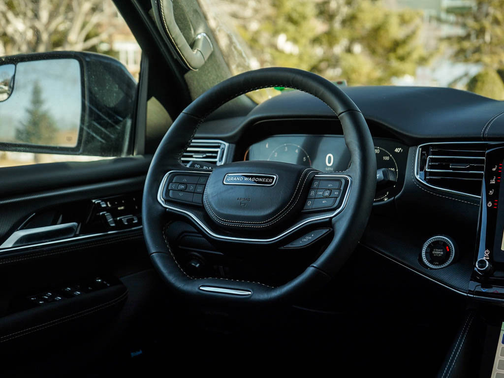 New 2026 Jeep Grand Wagoneer Summit image 16