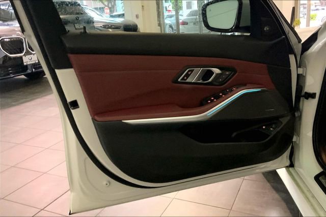 Used 2023 BMW 330e w/ M Sport Package RWD image 10