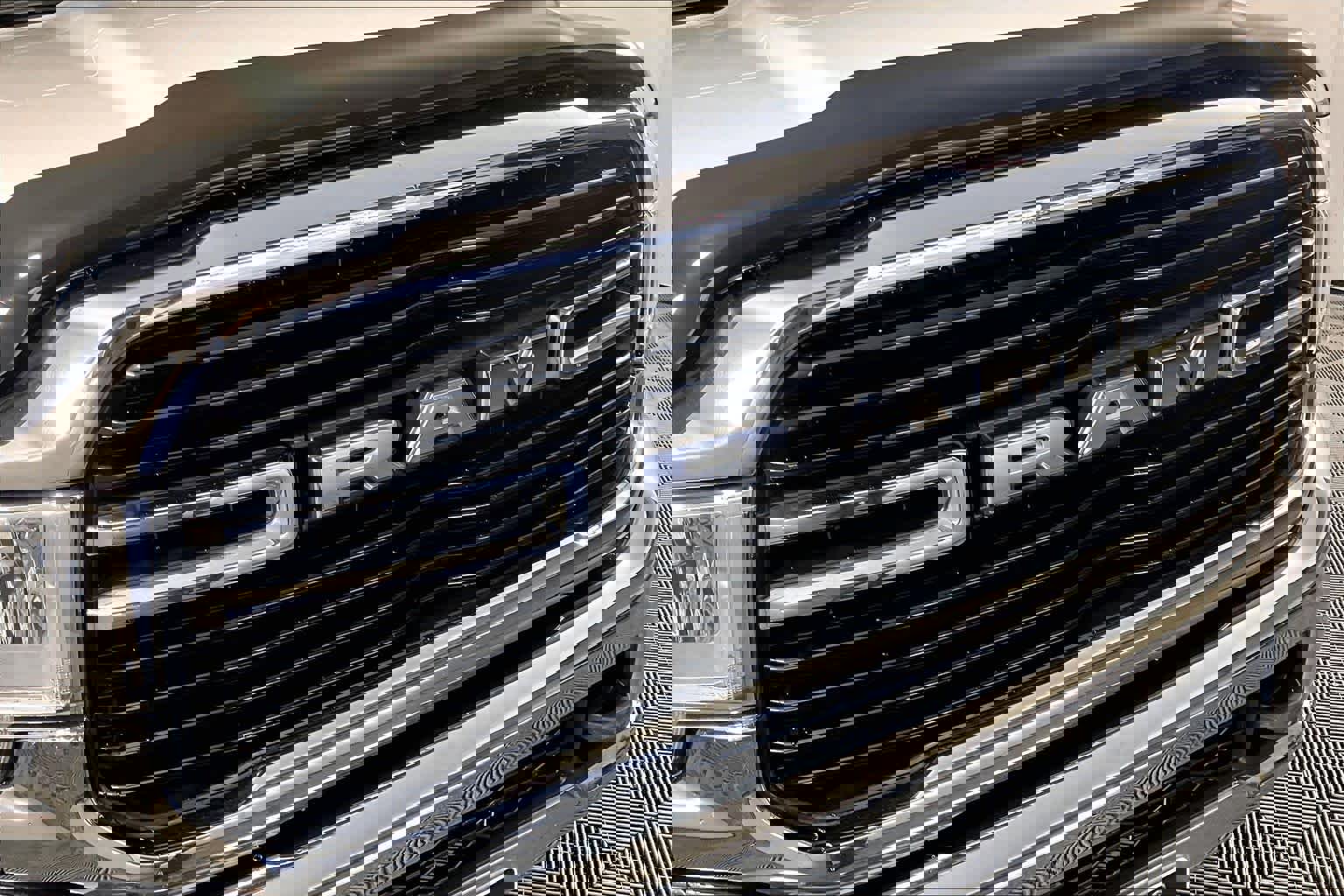 Used 2019 RAM 2500 Big Horn AWD/4WD image 29