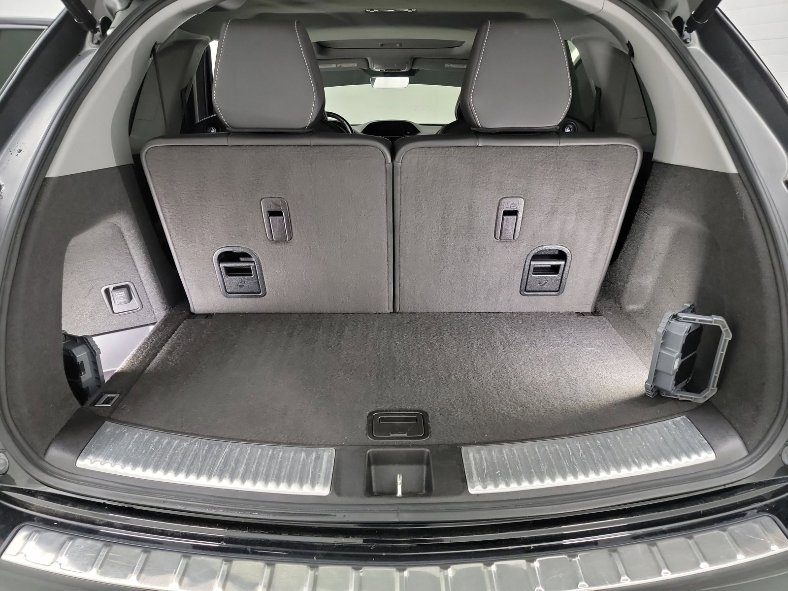 Used 2017 Acura MDX SH-AWD w/ Advance Package image 26