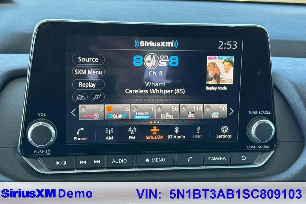 Used 2025 Nissan Rogue S AWD/4WD image 39