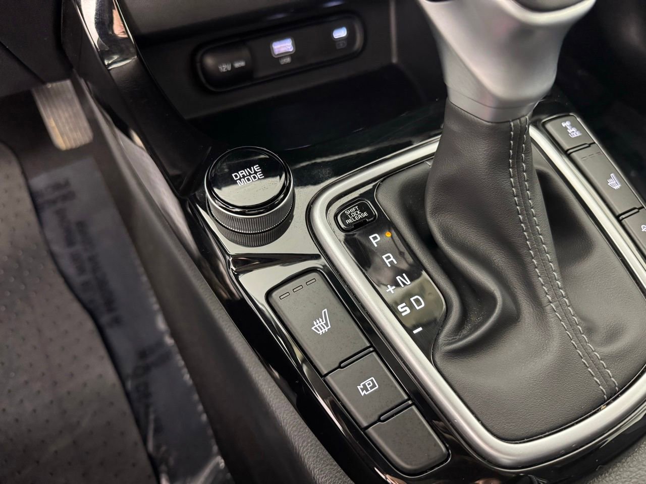 Used 2025 Kia Seltos EX image 20