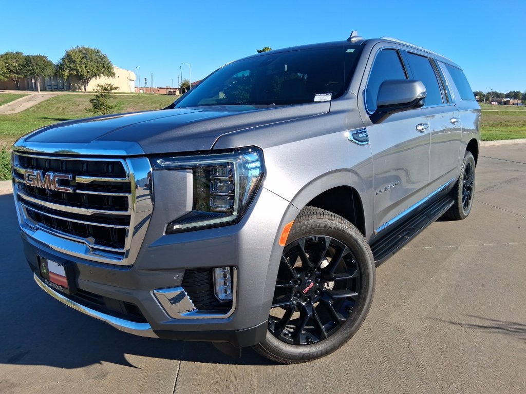 Used 2021 GMC Yukon XL SLT w/ SLT Premium Package