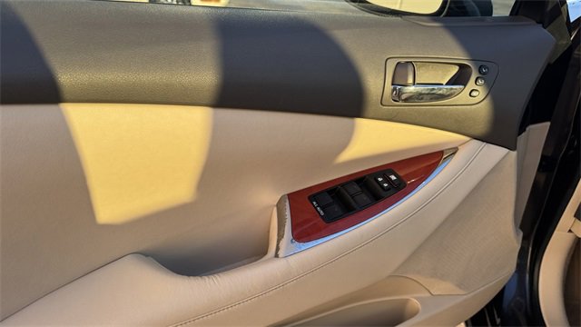Used 2010 Lexus ES 350 image 18