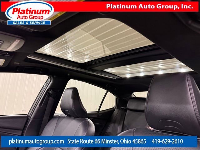 Used 2025 Toyota Camry XSE image 14