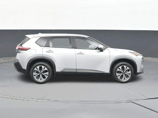Used 2023 Nissan Rogue SV AWD/4WD image 16