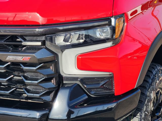 Used 2023 Chevrolet Silverado 1500 ZR2 w/ Technology Package AWD/4WD image 9