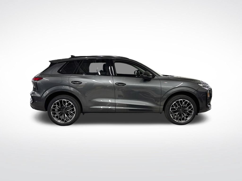 New 2026 Audi Q3 quattro 2.0T AWD/4WD image 6