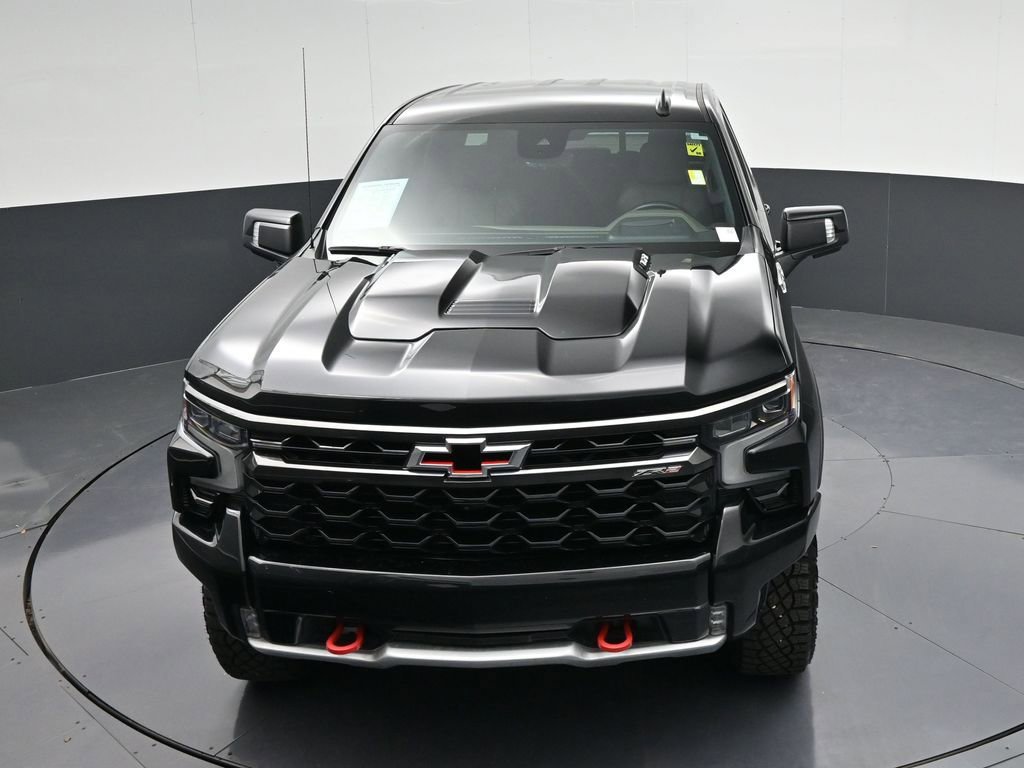 Used 2023 Chevrolet Silverado 1500 ZR2 w/ Technology Package AWD/4WD image 21