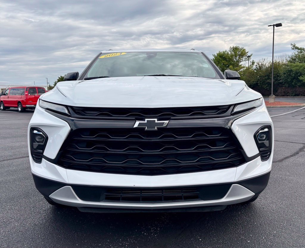 Used 2024 Chevrolet Blazer LT w/ Convenience Package FWD image 10