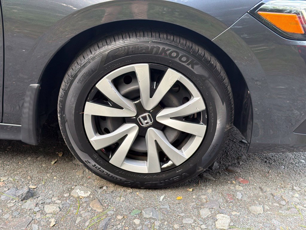 Used 2024 Honda Civic LX image 8