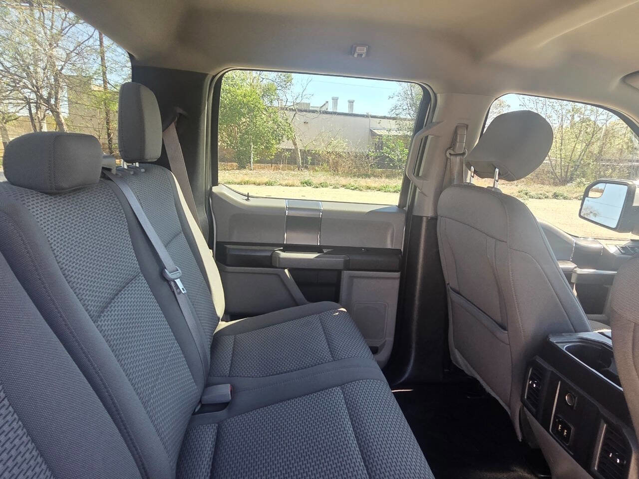 Used 2018 Ford F150 XLT w/ Equipment Group 302A Luxury image 22