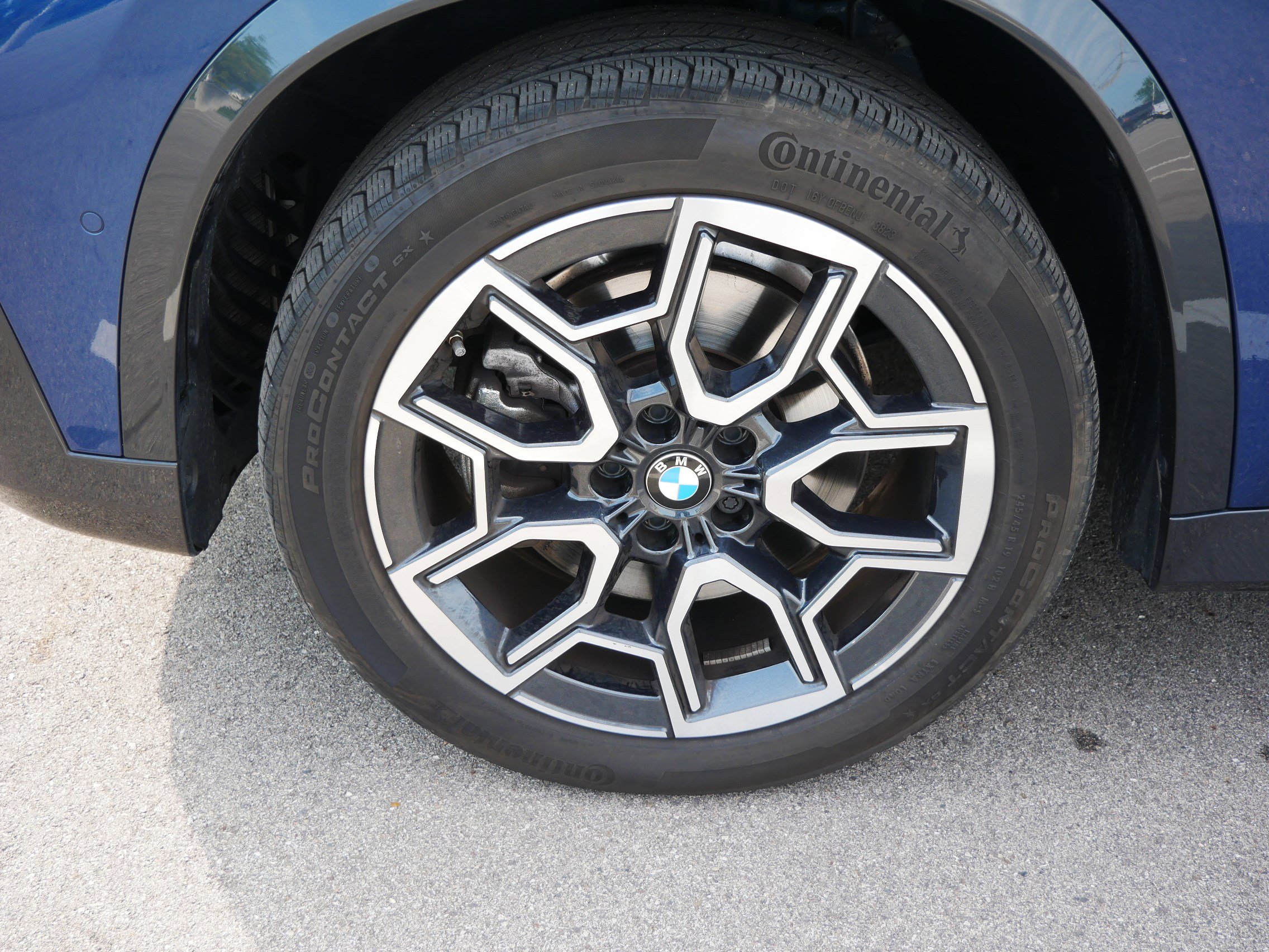 Certified 2023 BMW X1 xDrive28i w/ Convenience Package image 27