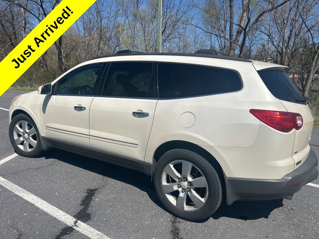 Used 2012 Chevrolet Traverse LTZ image 3