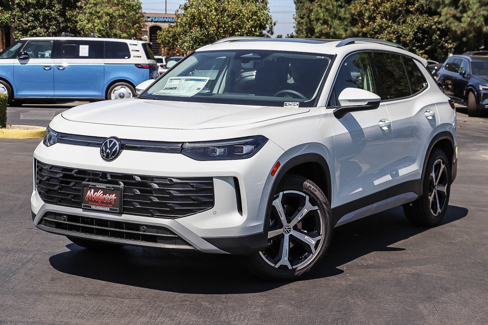 New 2026 Volkswagen Tiguan SE