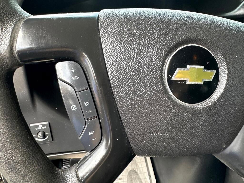 Used 2015 Chevrolet Express 3500 LS image 31