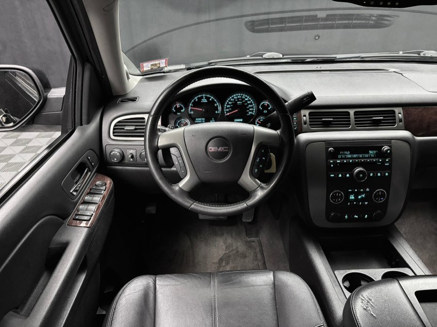 Used 2013 GMC Yukon XL SLT image 39