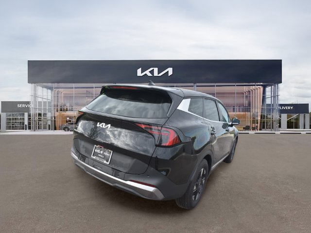 New 2026 Kia Sportage LX w/ LX Convenience Package FWD image 4