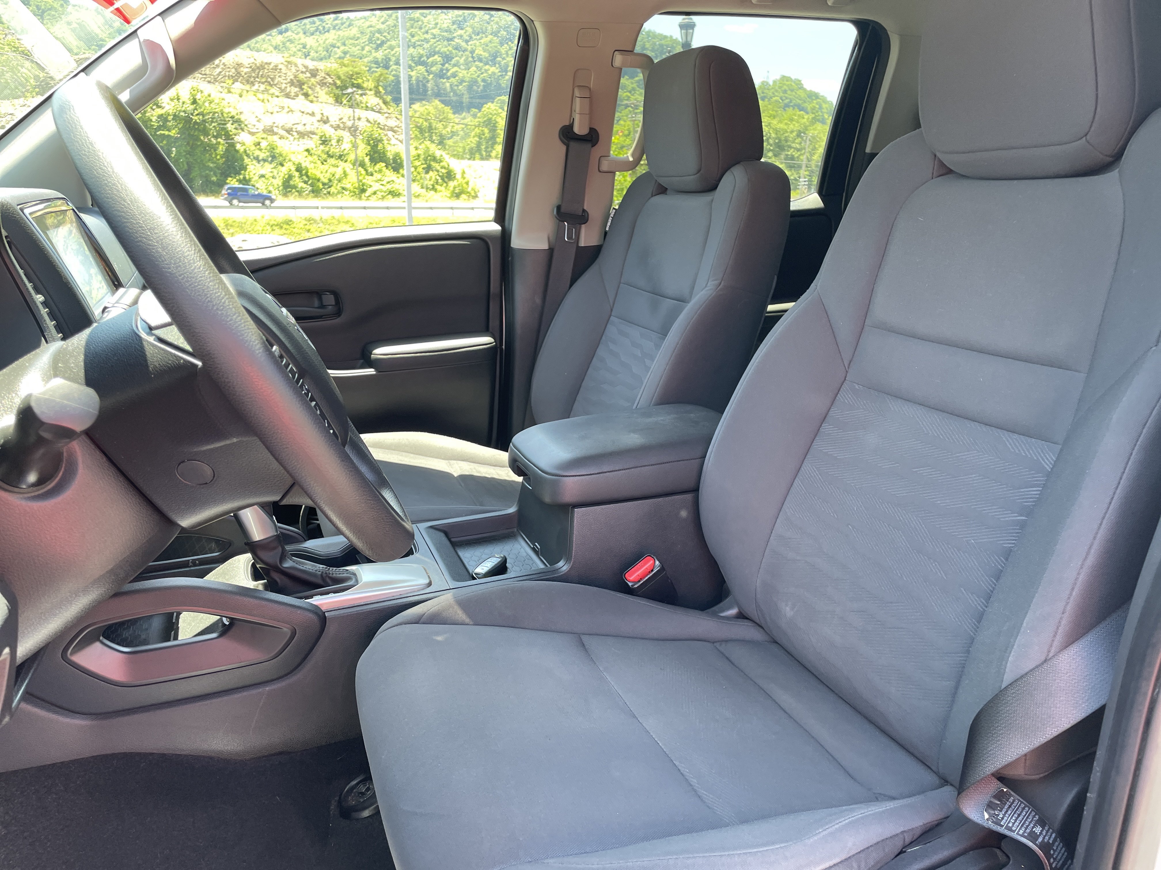 Used 2022 Nissan Frontier S w/ Technology Package AWD/4WD image 20