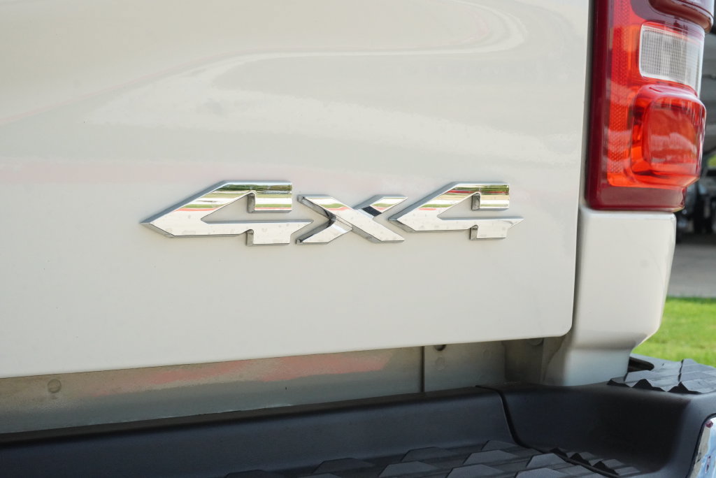 Used 2021 RAM 3500 Laramie AWD/4WD image 11