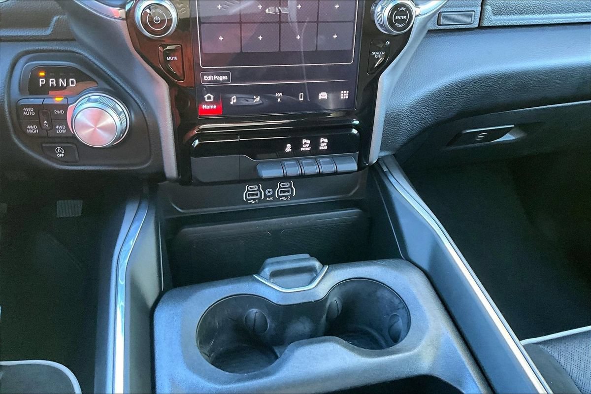 Used 2025 RAM 1500 Laramie AWD/4WD image 16