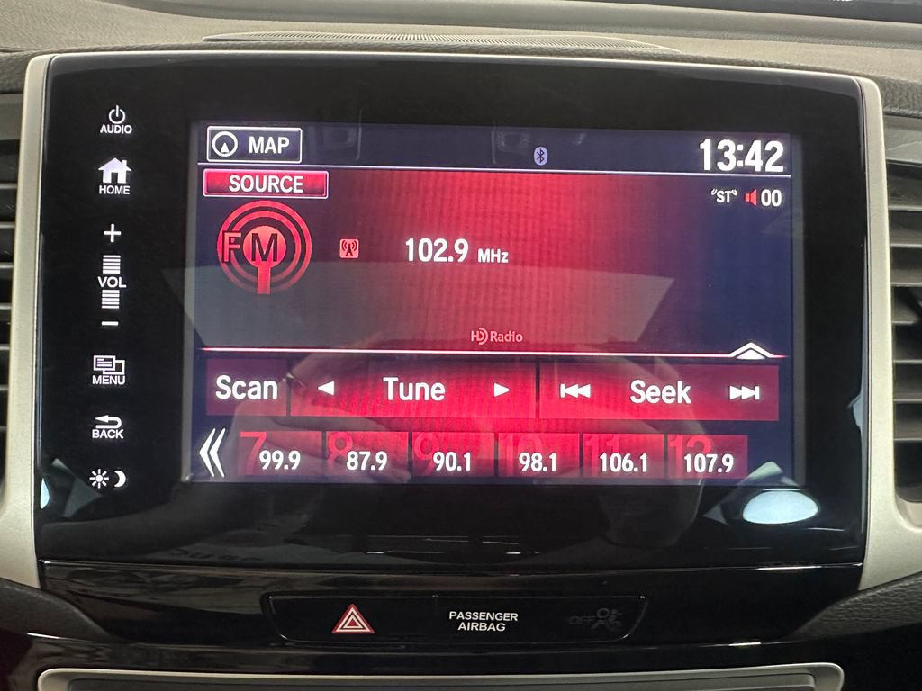 Used 2017 Honda Ridgeline Black Edition image 14