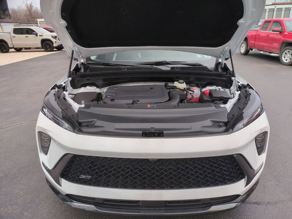 New 2026 Buick Envision Sport Touring image 17