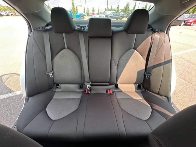 Used 2021 Toyota Camry LE FWD image 35