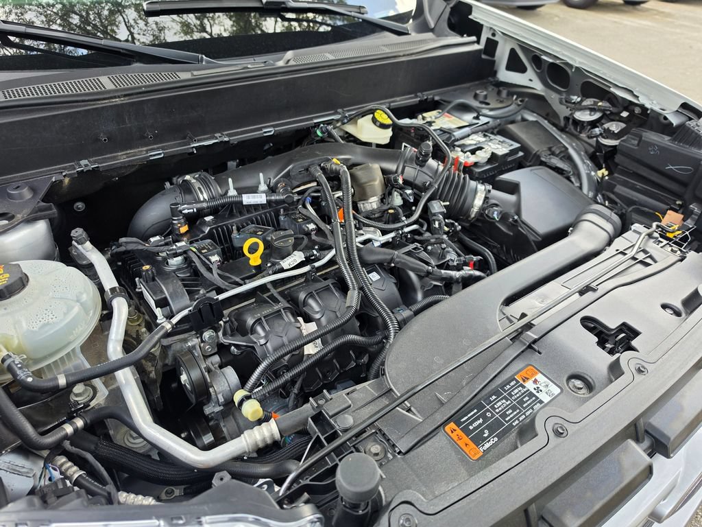 Used 2022 Ford Maverick Lariat w/ Lariat Luxury Package FWD image 15