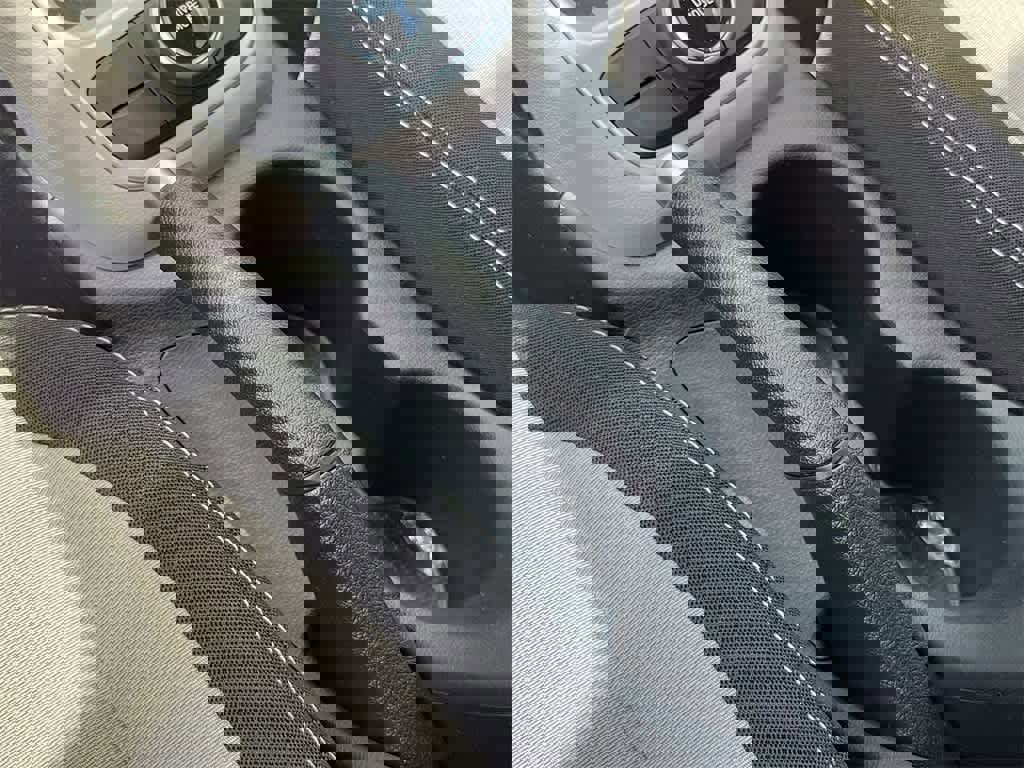 New 2025 Hyundai Venue SEL image 31