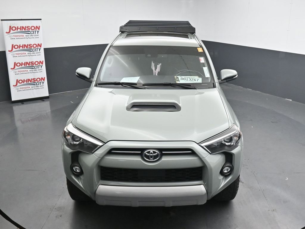 Used 2023 Toyota 4Runner TRD Off-Road Premium w/ Moonroof Package AWD/4WD image 11