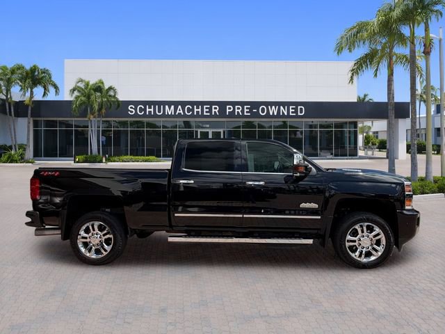 Used 2019 Chevrolet Silverado 2500 High Country w/ Duramax Plus Package AWD/4WD image 8