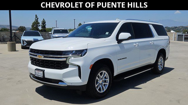 Used 2023 Chevrolet Suburban LS RWD image 1
