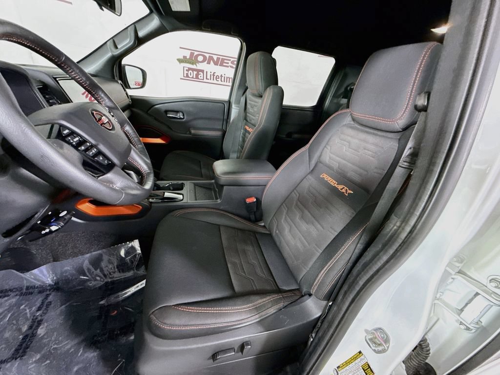 Used 2022 Nissan Frontier PRO-4X AWD/4WD image 25