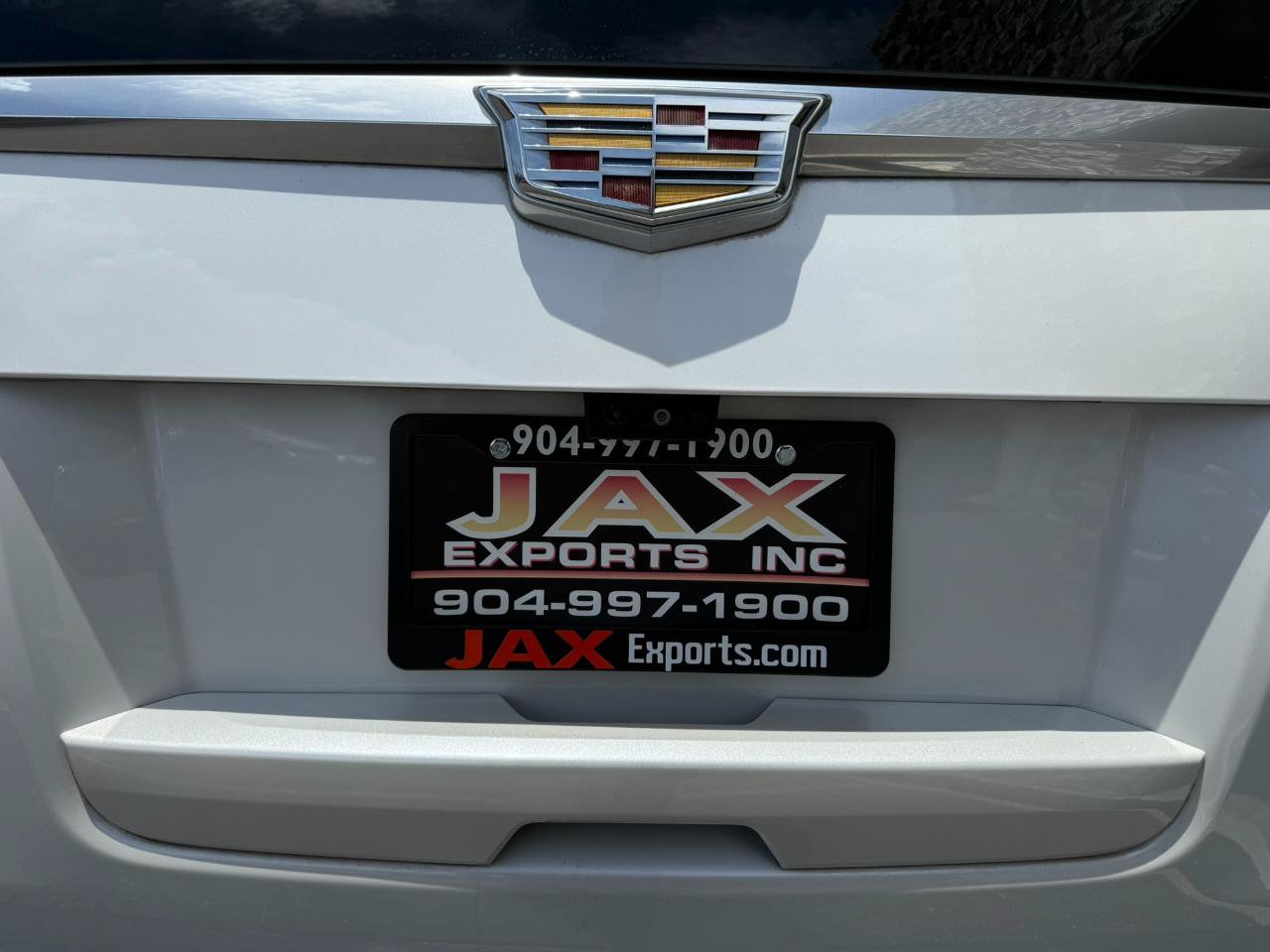 Used 2018 Cadillac Escalade ESV Luxury RWD image 6