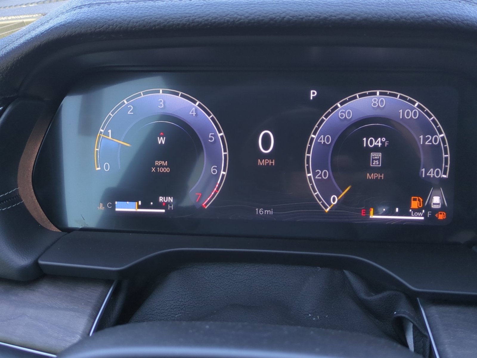 New 2026 Jeep Grand Cherokee Limited w/ Luxury Tech Group II RWD image 10