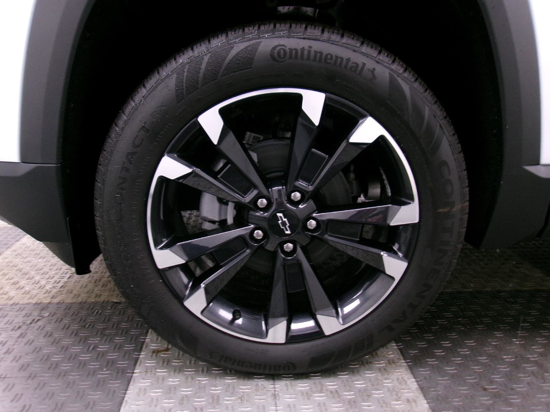 New 2026 Chevrolet Equinox RS w/ Convenience Package III image 14