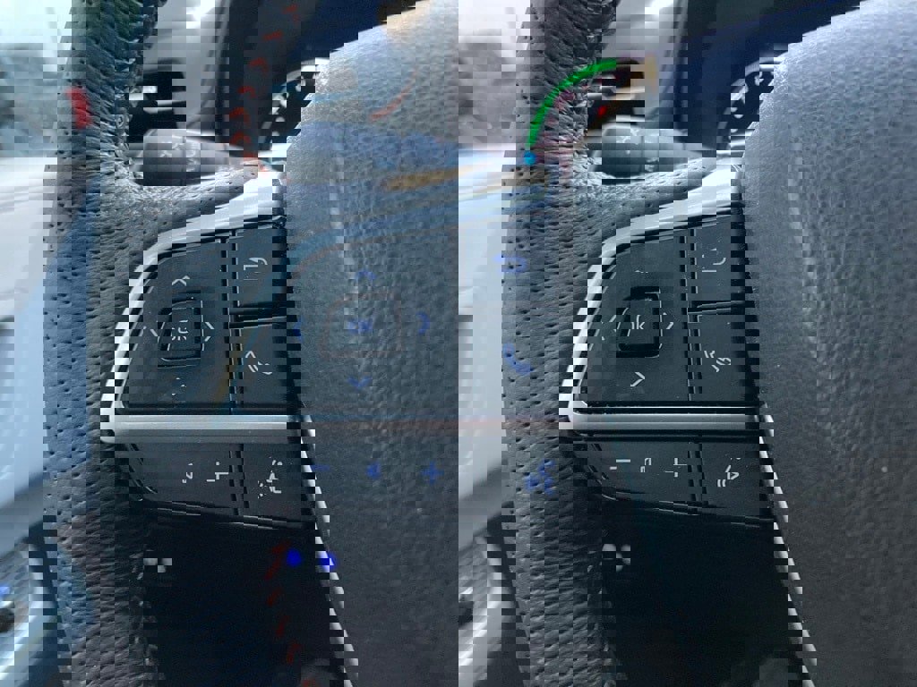 Certified 2022 Toyota Sienna XSE image 16