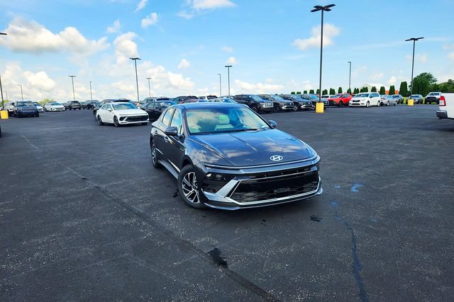 New 2026 Hyundai Sonata Blue