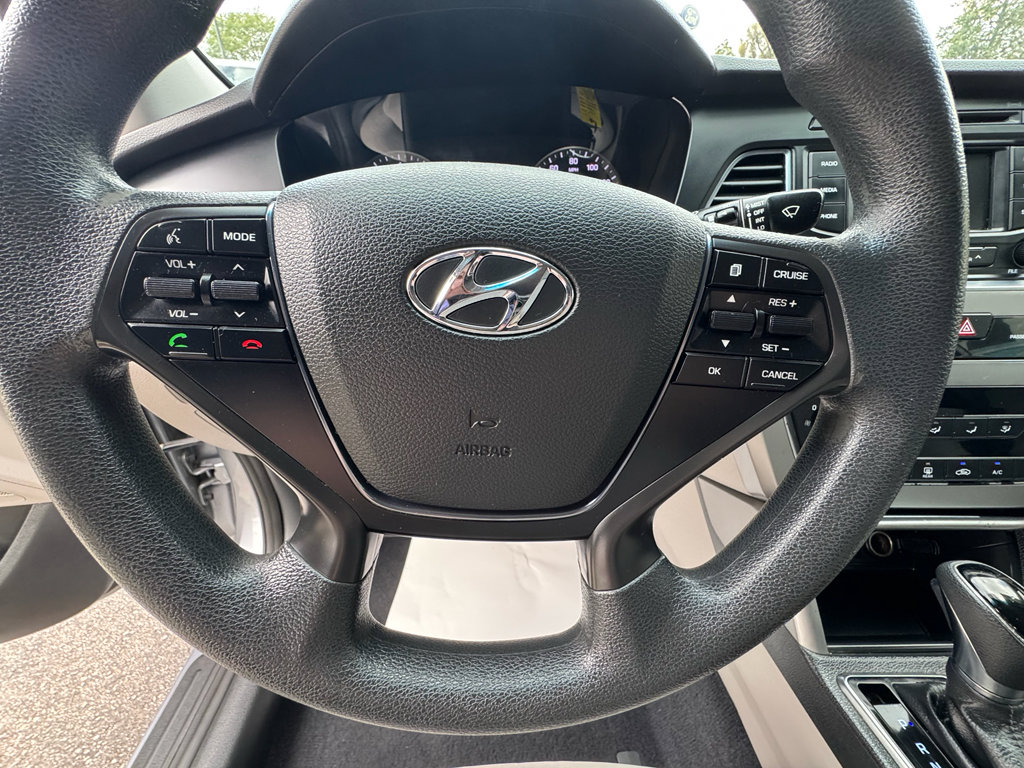 Used 2015 Hyundai Sonata SE w/ Option Group 09 image 20
