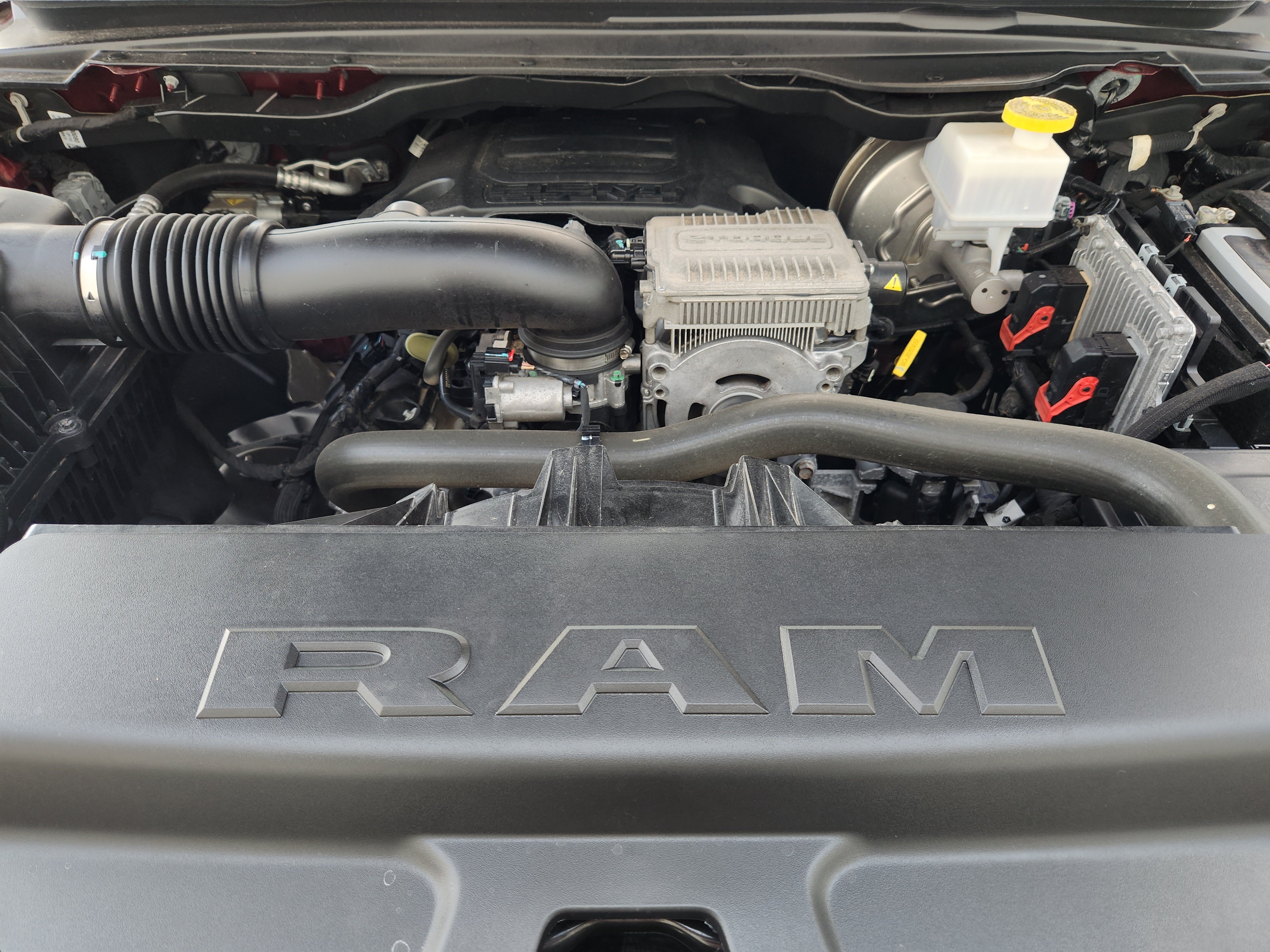 Used 2022 RAM 1500 Laramie AWD/4WD image 34
